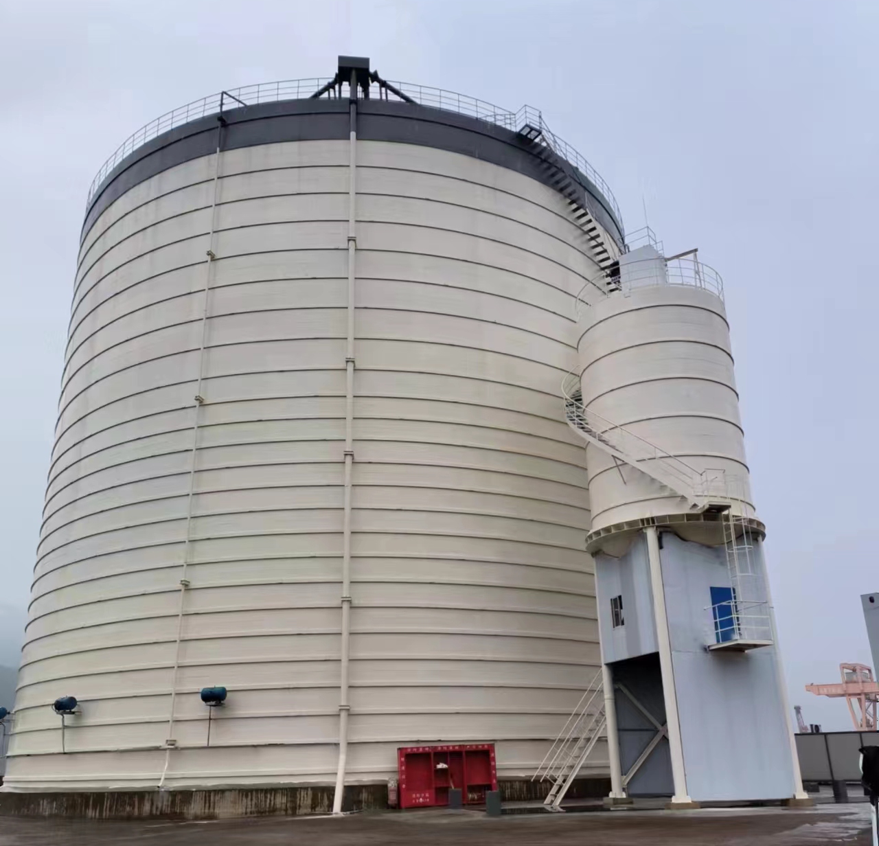 襄城10万吨水泥钢板库